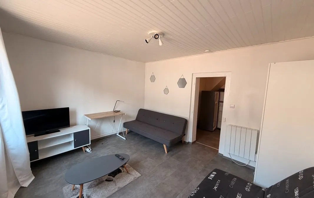 Photo 1