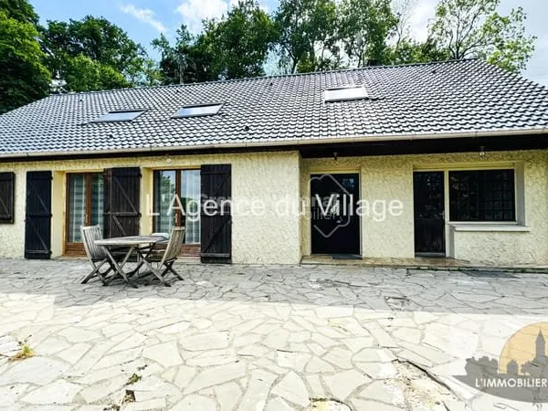 Maison proche chaumont en vexin 10 pièce(s) 152.56 m2