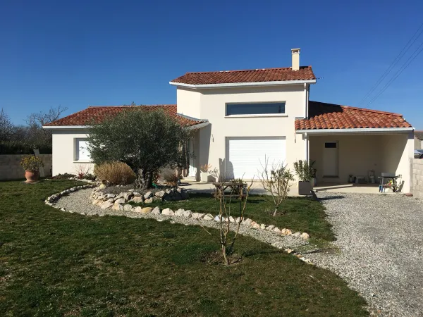 Vends maison 136m² 4 chambres avec piscine