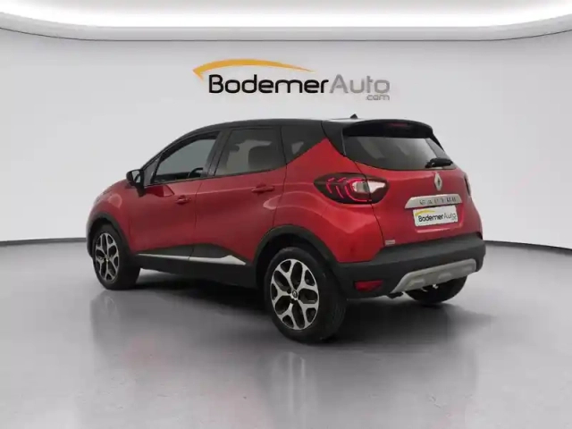 Renault Captur tce 150 fap edc — photo 19