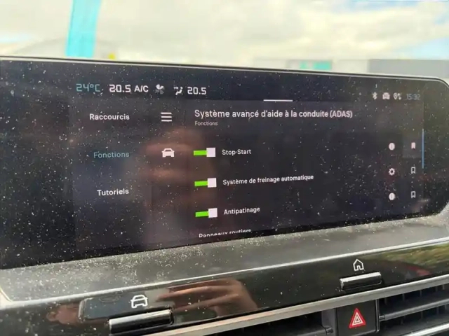 Citroën C4 puretech 130 eat8 — photo 21