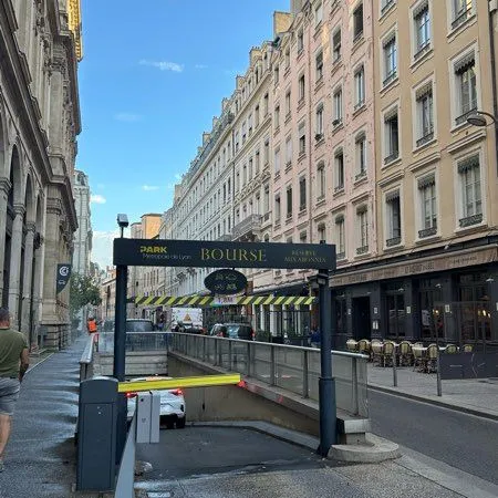 Vente de places de parking au coeur de la presqu'île (Lyon 2)