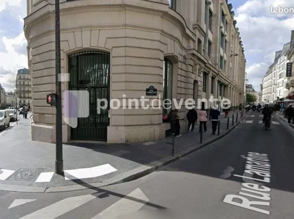 Local commercial 121 m²