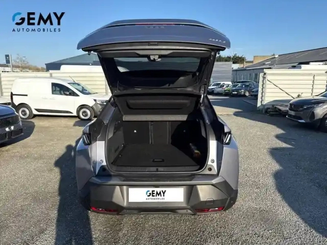 Peugeot 3008 hybrid 145 e-dcs6 — photo 23