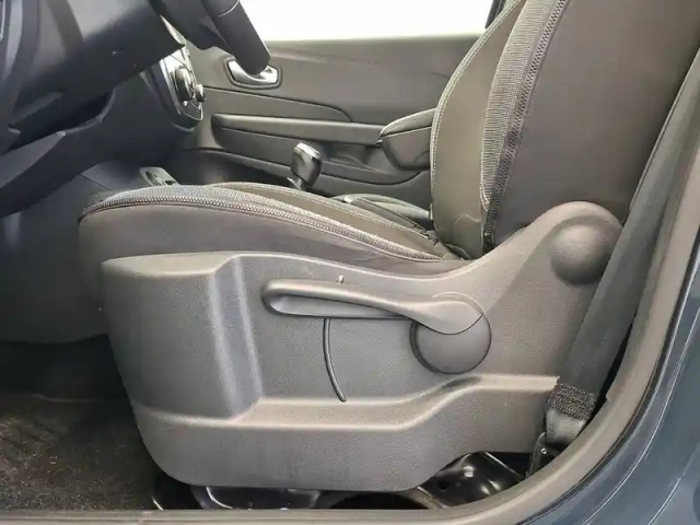 Renault Captur tce 150 fap — photo 29