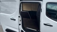 Peugeot Partner Standard 650kg BlueHDi 100ch S&S BVM5 Asphalt — photo 13
