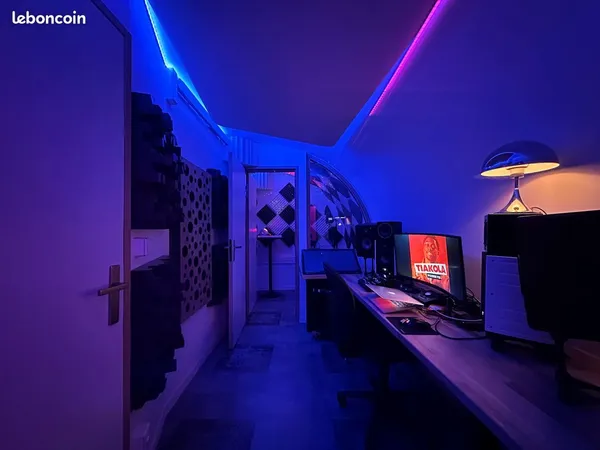 FOND DE COMMERCE STUDIO D'ENREGISTREMENT PROFESSIONNEL 25m² situé en plein coeur d'Orléans (45000)