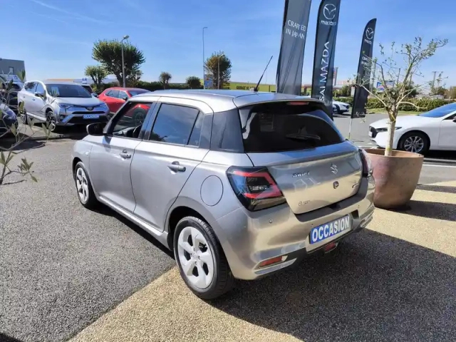 Suzuki Swift 1.2 dualjet hybrid — photo 3