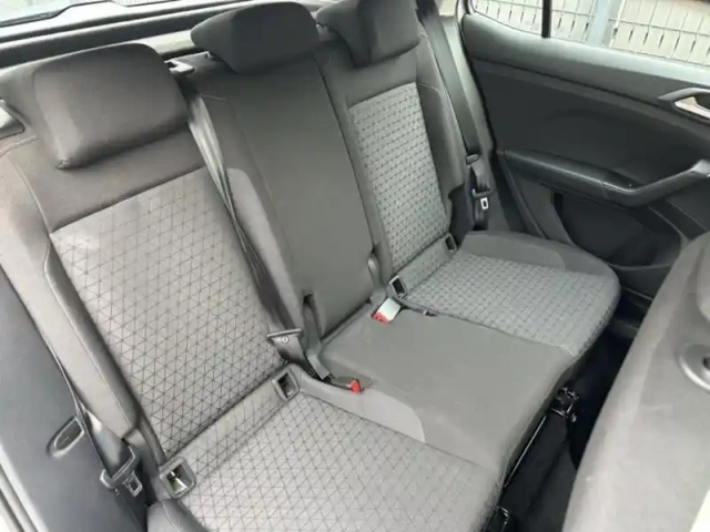 Volkswagen T-Cross 1.0 tsi 110ch life plus — photo 10
