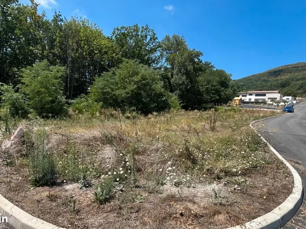 Terrain 1473 m² CRAMPAGNA