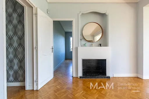 Appartement 7 pièces 174 m²