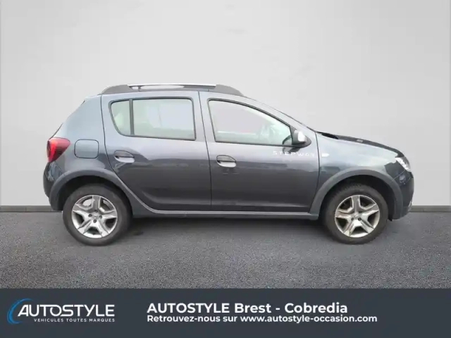 Dacia Sandero 0.9 tce 90ch stepway - 20 — photo 6