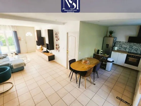 Maison 4 pièces 94 m²