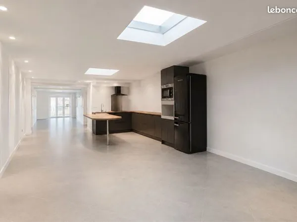 Amiens - Local Commercial / Bureaux 114 m² avec Vitrine - 170 000 (Direct Propriétaire)