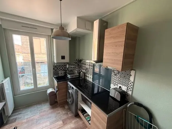 Appartement Location Bordeaux 1p 24m² 700€