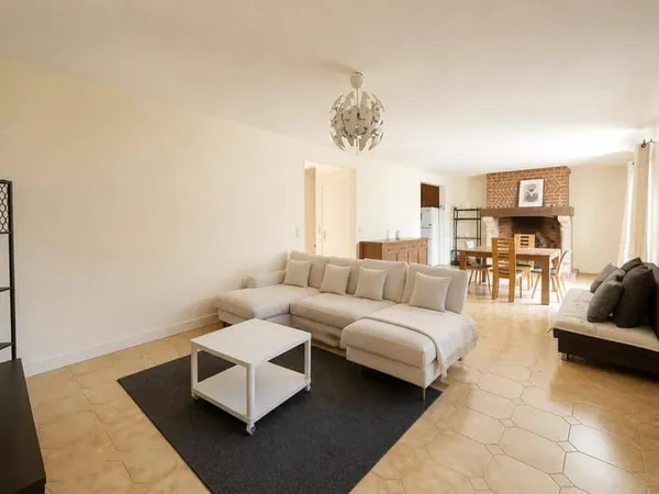 Maison 4 pièces 158 m²