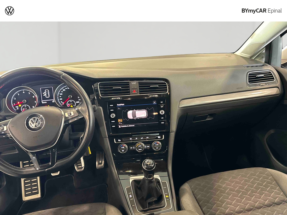Volkswagen Golf 1.5 TSI 130 EVO BVM6 — photo 9