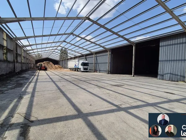 Local 2620 m² Vitry-le-François