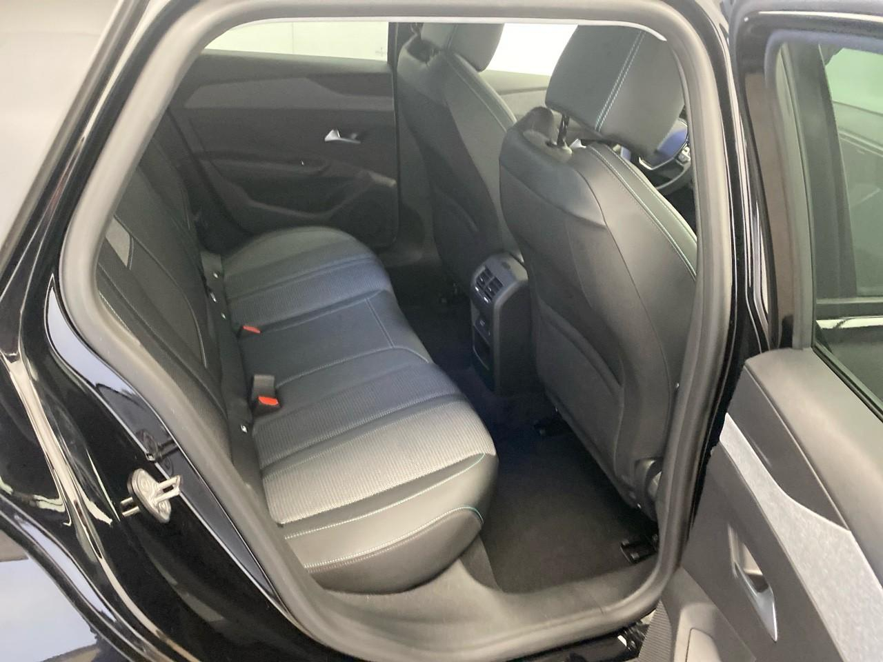 Peugeot 308 sw hybrid 145 e-dcs6 allure — photo 22