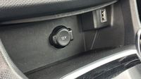Peugeot 308 Sw 1.5 BlueHDi 130ch S&S Active Business EAT8 — photo 18
