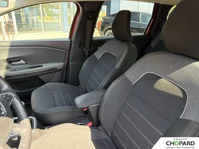 Dacia Jogger eco-g 100 7 places — photo 16