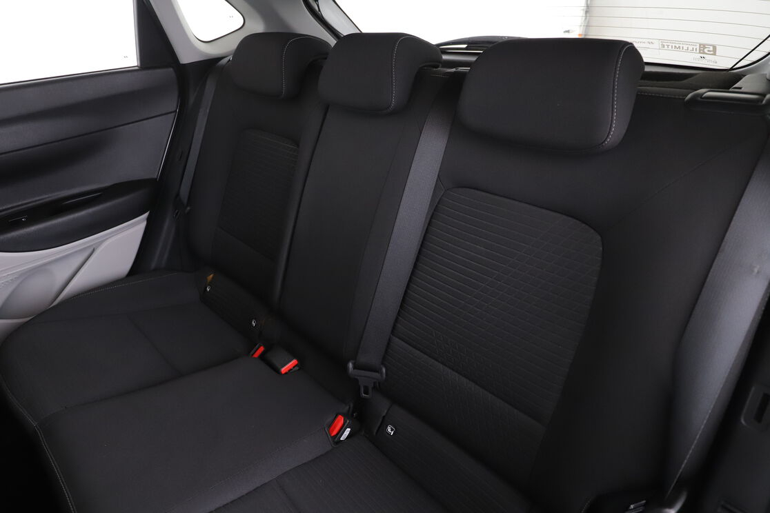 Hyundai i20 1.0 T-GDi Hybrid 48V Intuitive DCT-7 — photo 13