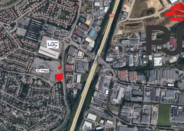 Local commercial 550 m²