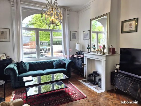 Maison 10 pièces 226 m²