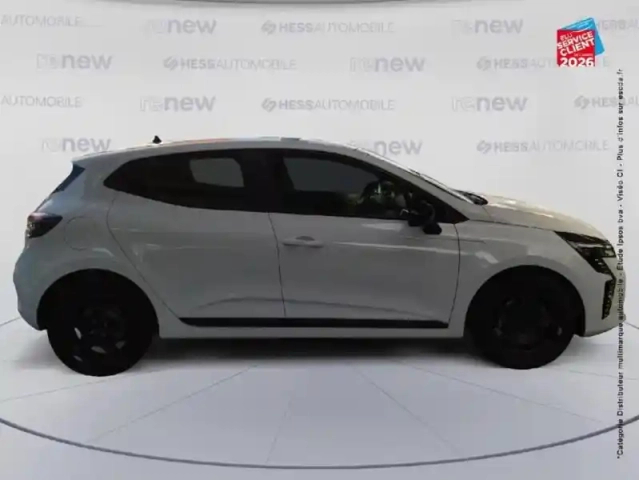 Renault Clio 1.5 blue dci 100ch evolution — photo 4