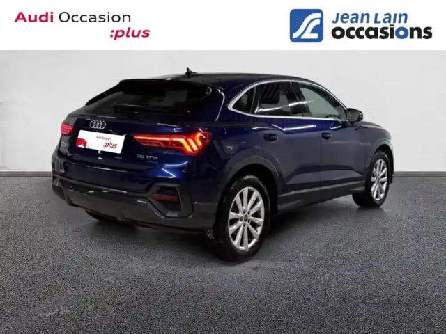Audi Q3 sportback 35 tfsi 150 ch s tronic 7 — photo 5