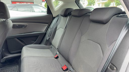 Seat Leon 1.0 TSI 115  - Style Business – 2020 – 144589 km – Essence – Boîte Manuelle — photo 18