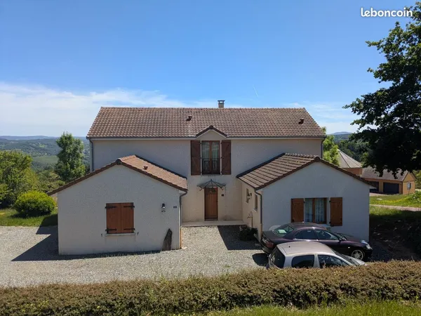 Maison 4 pièces 180 m²