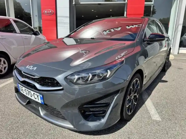 Kia Ceed 1.0 t-gdi 120 ch isg bvm6 gt line premium 5p — photo 12