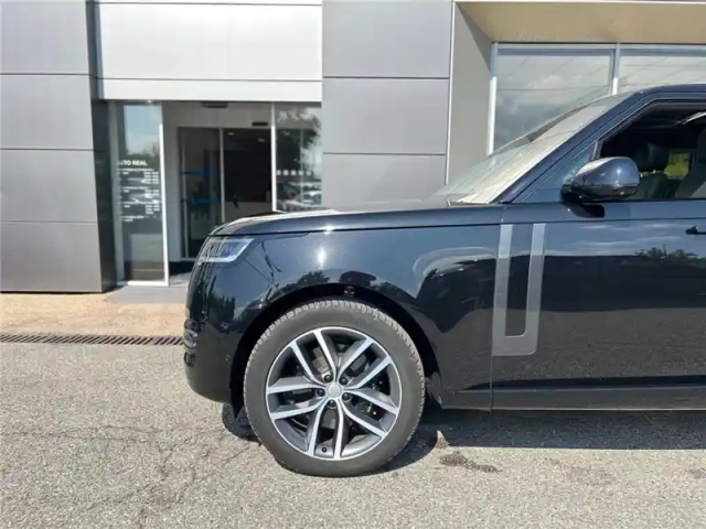 Land Rover Range Rover swb p550e phev awd — photo 7