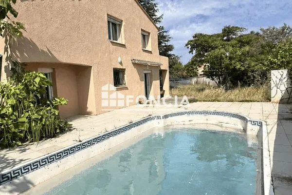 Maison 5 pièces 140 m²