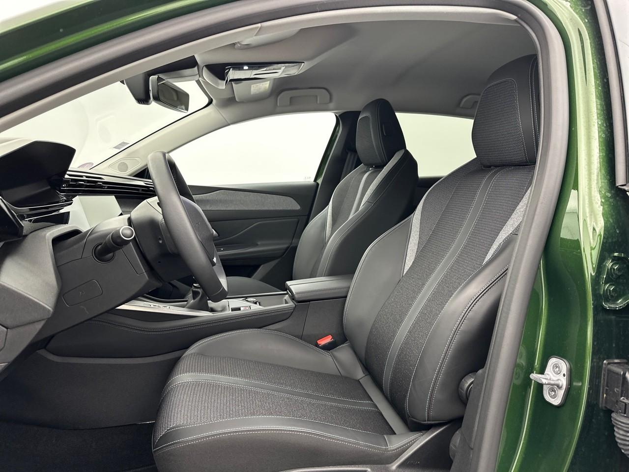 Peugeot 308 puretech 130ch s&s bvm6 allure — photo 9