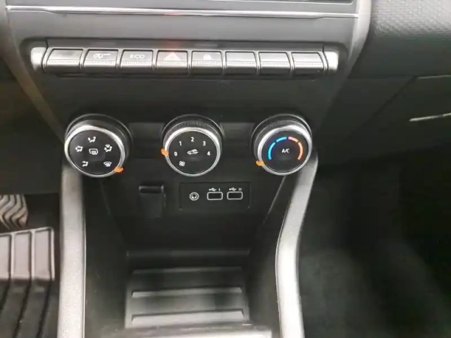 Renault Clio tce 90 — photo 24