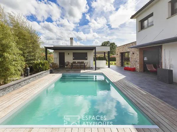 Maison contemporaine d'architecte à Roques sur Garonne