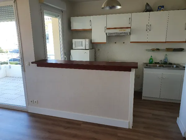A vendre T2 au calme entre Bayonne et Capbreton.