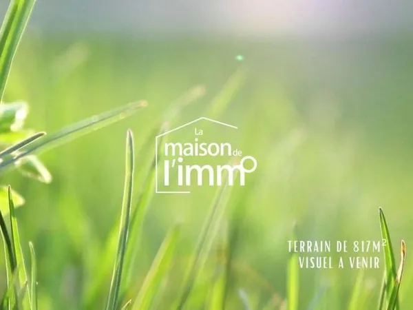 Terrain 817 m²
