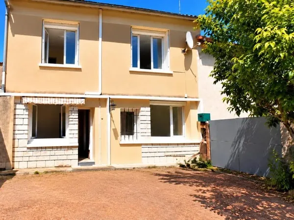 EXCLUSIVITE Maison se situant à Vervant 5 pièce(s)