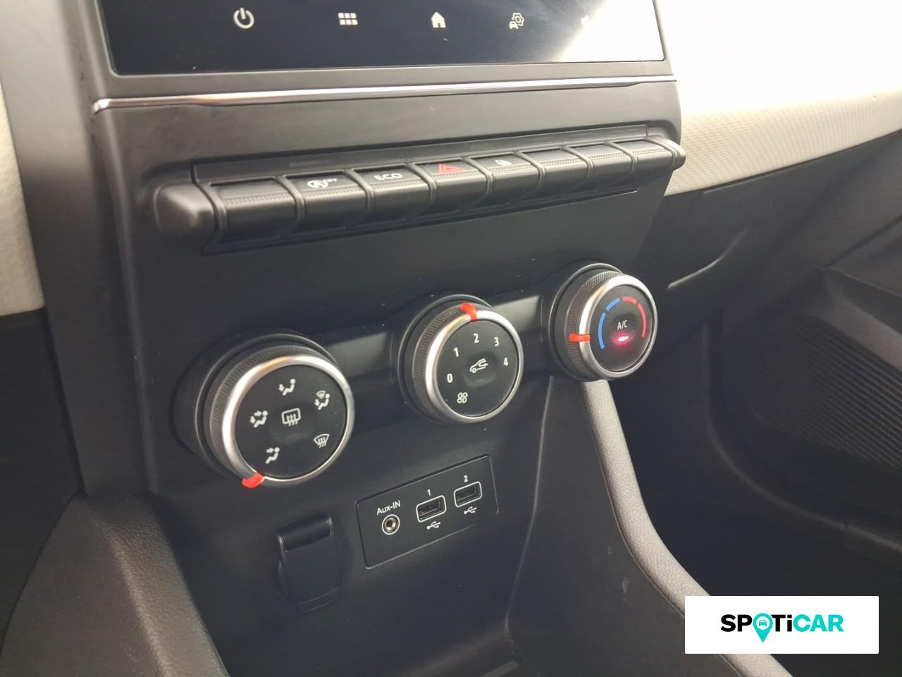 Renault Clio 1.0 tce 90ch limited -21n — photo 15