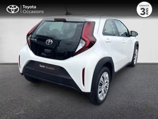 Toyota Aygo X 1.0 vvt-i 72ch dynamic my23 — photo 4