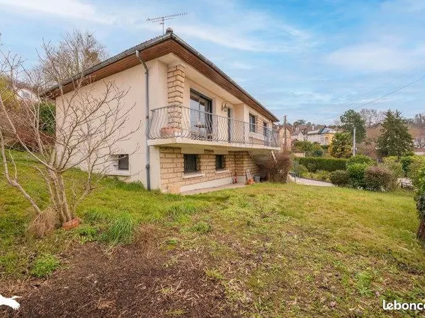 Maison 6 pièces 120 m²