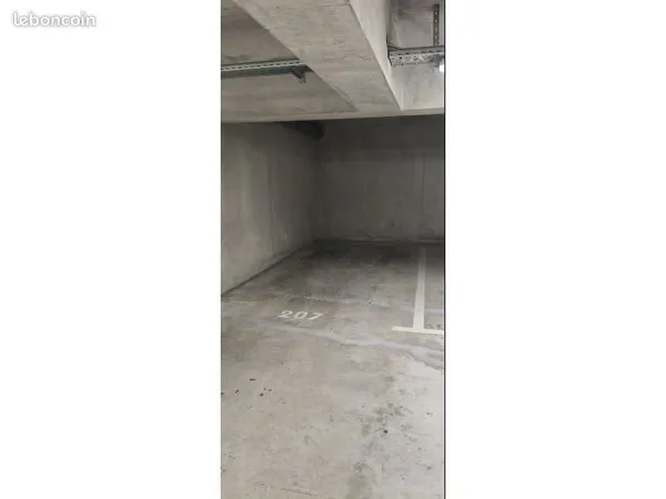 Location parking sous sol