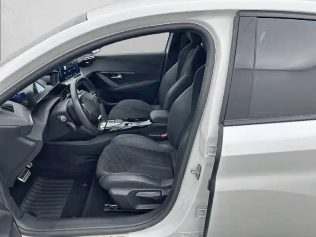 Peugeot 208 electrique 50 kwh 136ch — photo 11