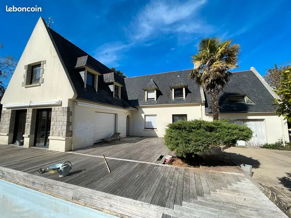 Propriété 7 pièces 188 m²