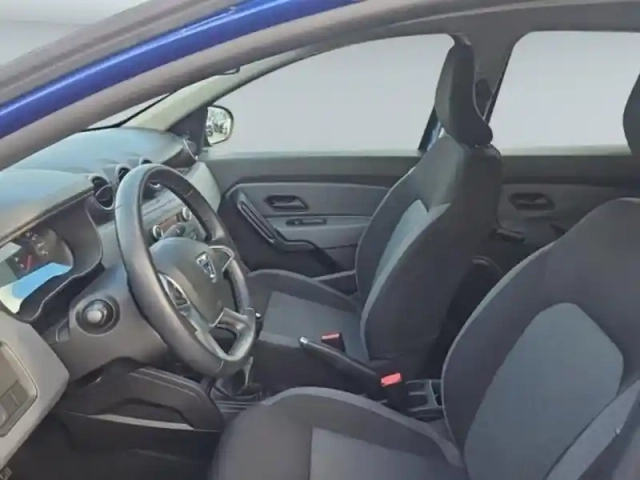Dacia Duster 1.0 eco-g 100ch essential 4x2 — photo 7