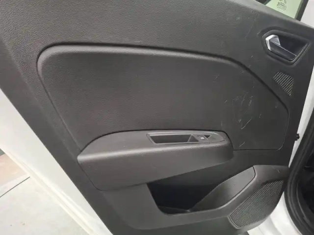 Renault Clio societe blue dci 100 — photo 52