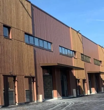 Local d'activité 177 m²